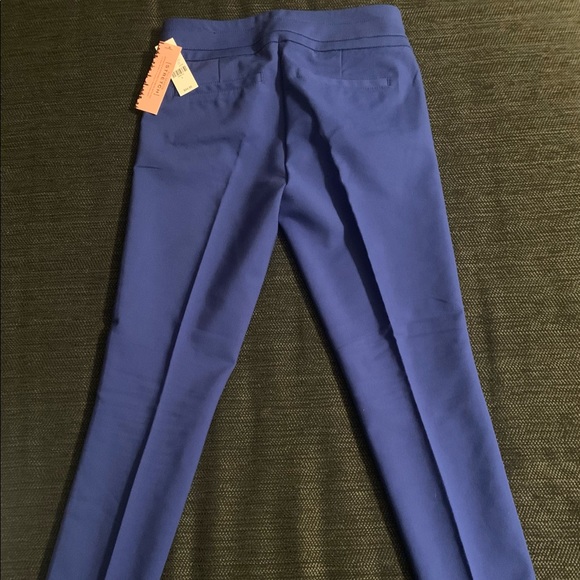 7th Ave. Design Co. by NY&CO - Picture 7 of 7